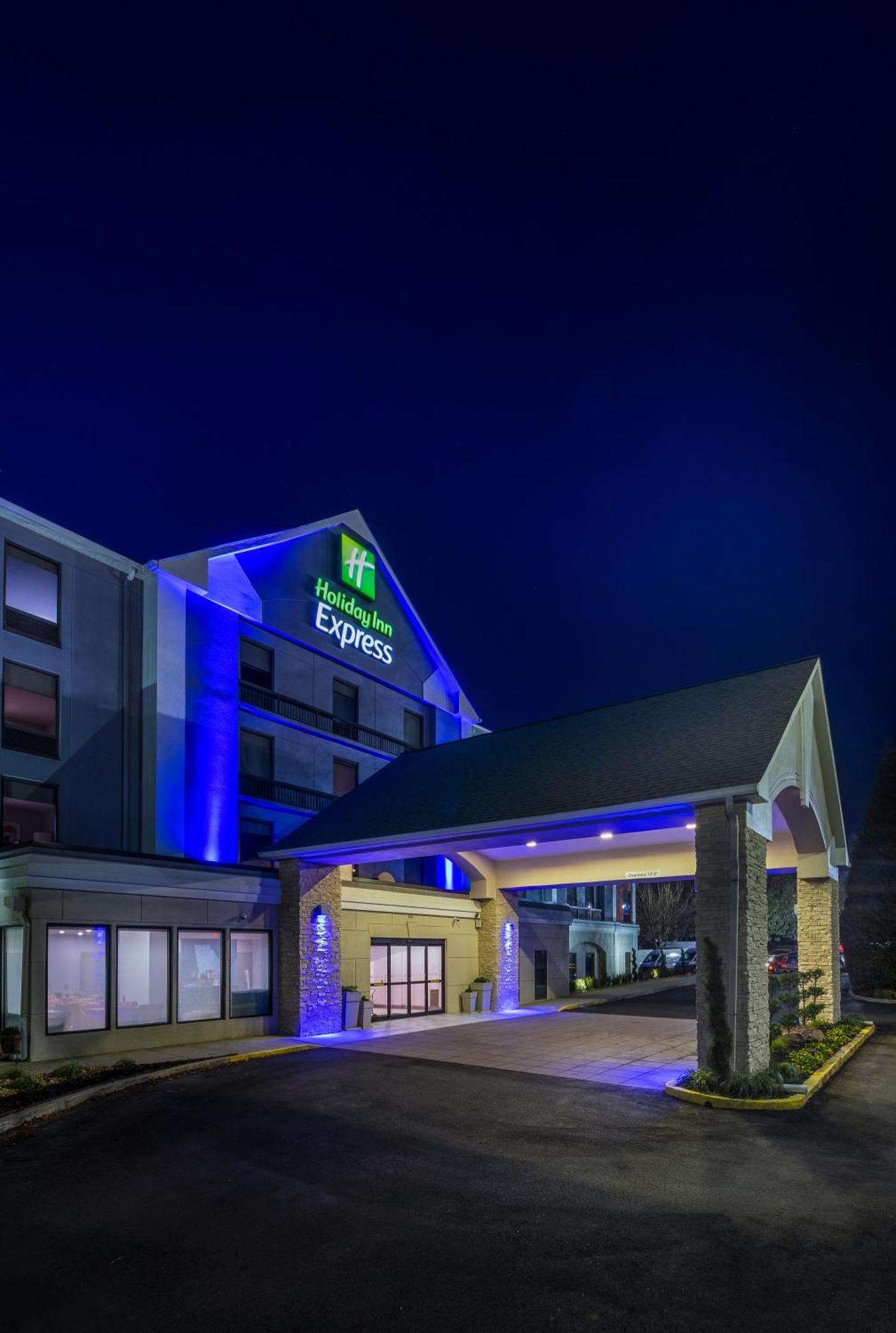 Holiday Inn Express Atlanta West - Theme Park Area By Ihg Lithia Springs Exterior photo