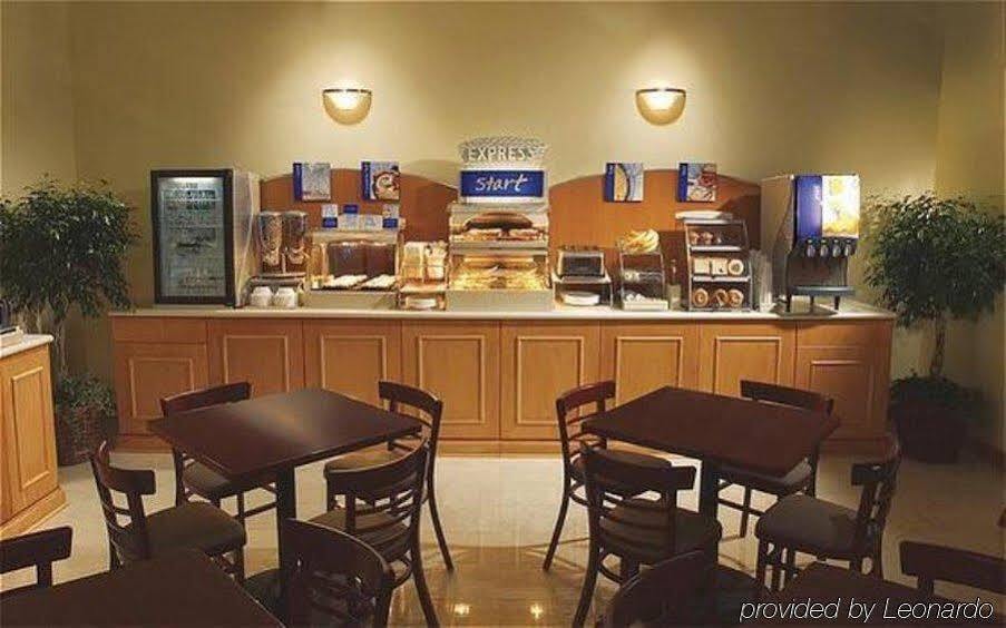 Holiday Inn Express Atlanta West - Theme Park Area By Ihg Lithia Springs Exterior photo